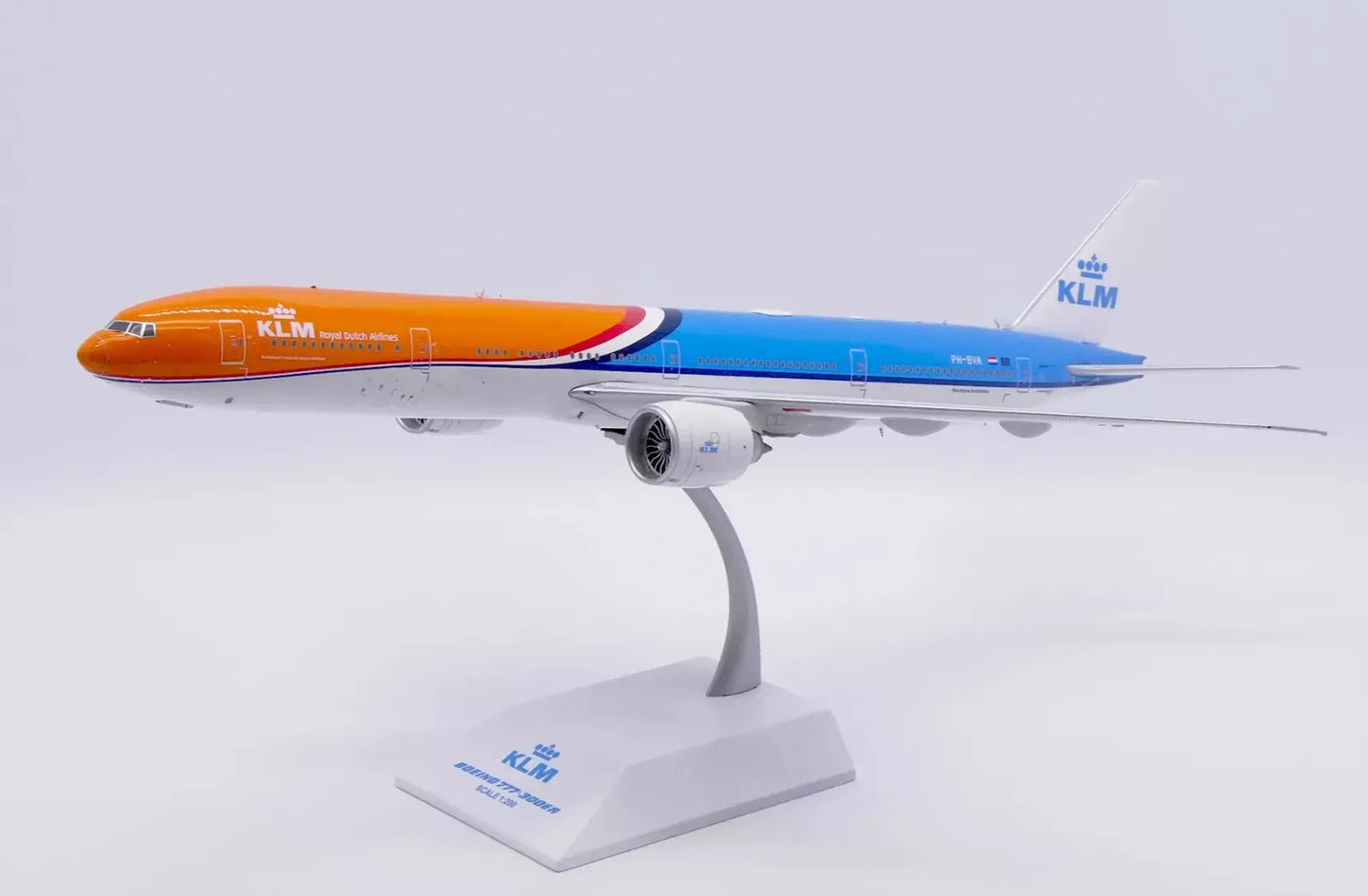 JC WINGS B777-300ER KLM ROYAL DUTCH AIRLINES ORANGE PRIDE REG: PH-BVA