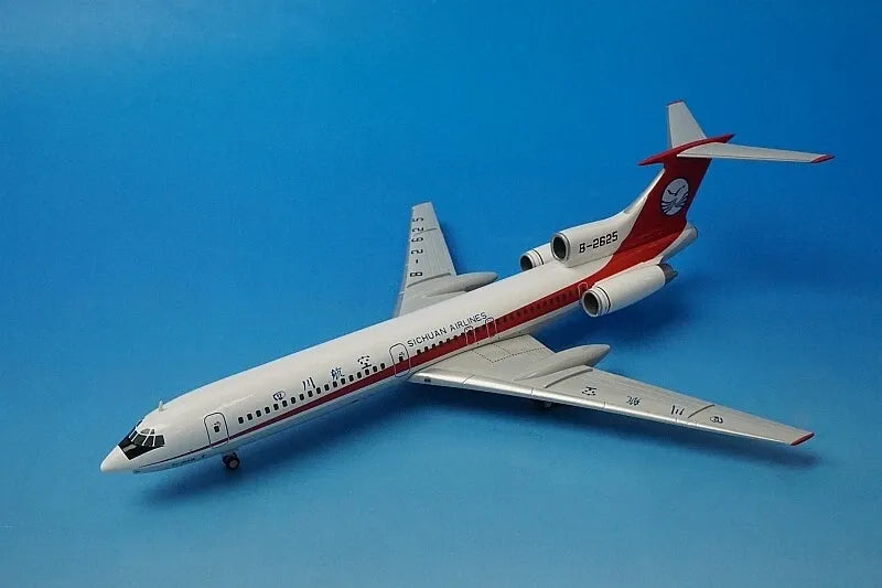 JC WINGS TU-154 SICHUAN AIRLINES REG: B-2625