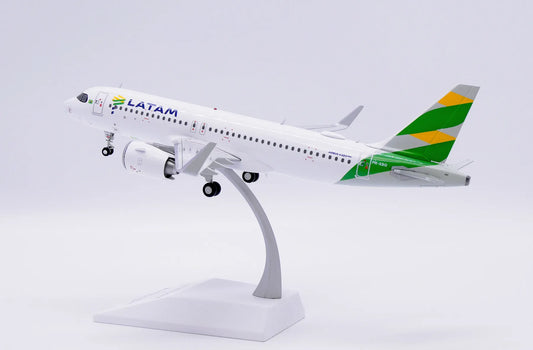 JC WINGS A320NEO LATAM "BRAZIL FLAG" REG: PR-XBG