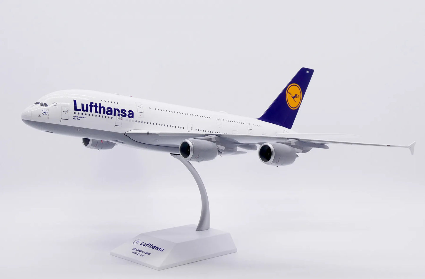 JC WINGS A380 LUFTHANSA "OLD COLOURS" REG: D-AIMH