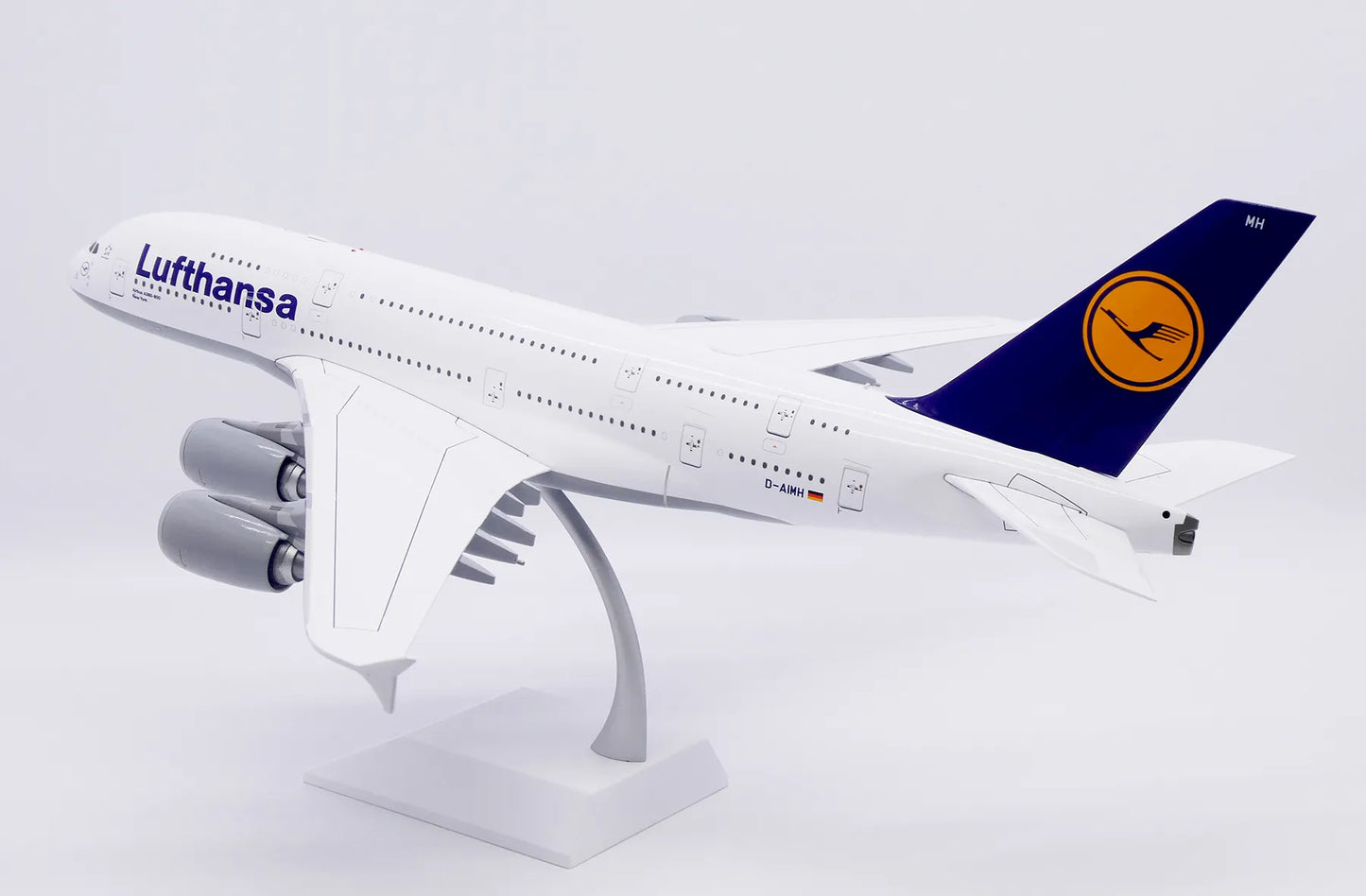 JC WINGS A380 LUFTHANSA "OLD COLOURS" REG: D-AIMH