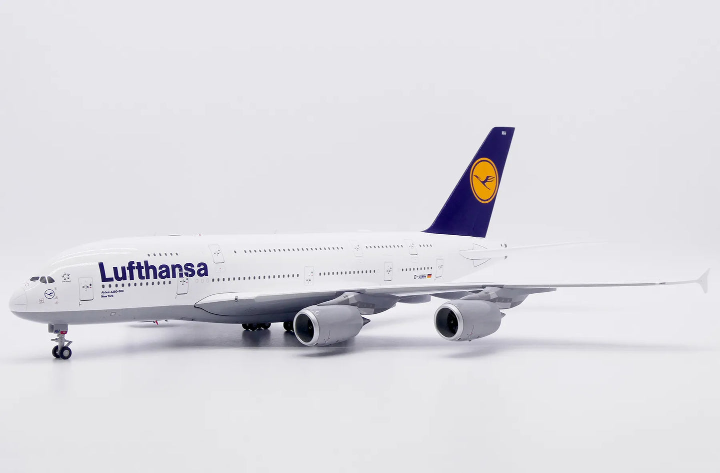 JC WINGS A380 LUFTHANSA "OLD COLOURS" REG: D-AIMH