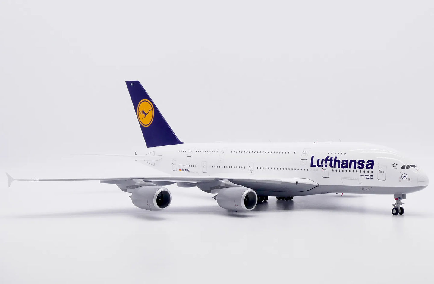 JC WINGS A380 LUFTHANSA "OLD COLOURS" REG: D-AIMH