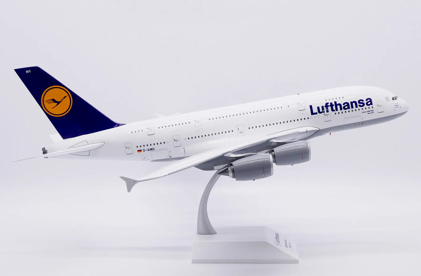 JC WINGS A380 LUFTHANSA "OLD COLOURS" REG: D-AIMH