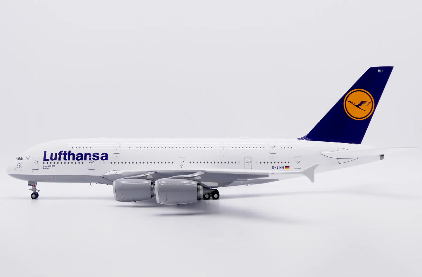 JC WINGS A380 LUFTHANSA "OLD COLOURS" REG: D-AIMH