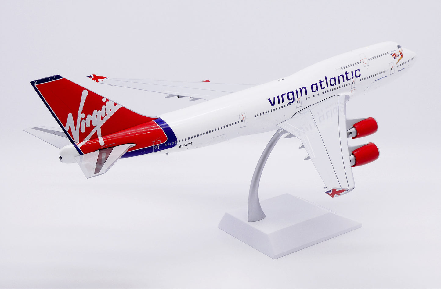 JC WINGS B747-400 VIRGIN ATLANTIC "TUBULAR BELLE" REG: G-VHOT