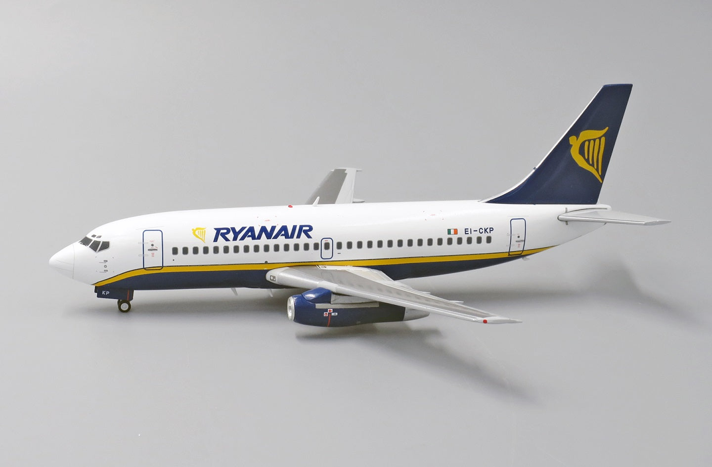 JC WINGS B737-200 RYANAIR REG: EI-CKP