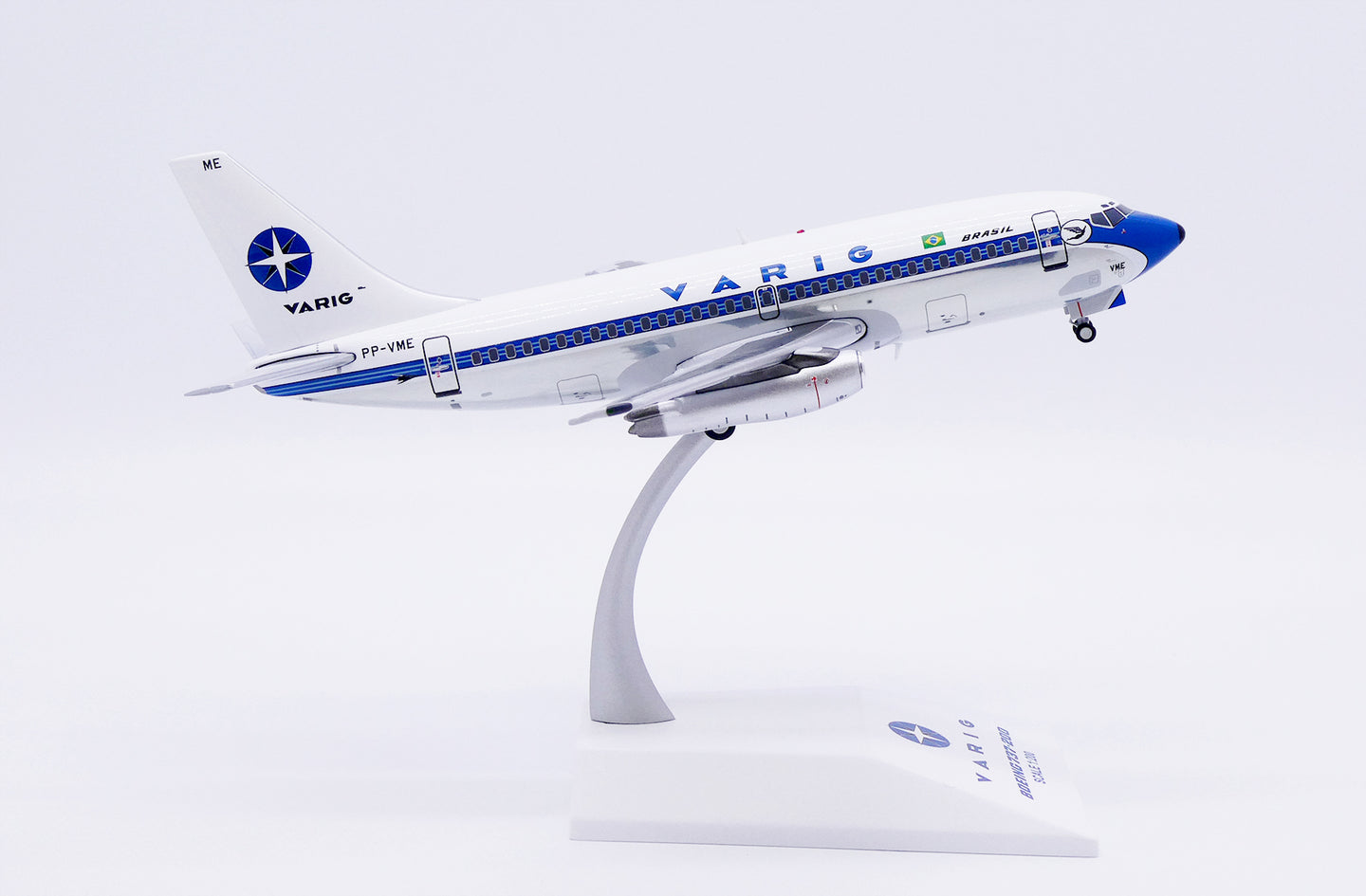 JC WINGS B737-200 VARIG (POLISHED) REG: PP-VME