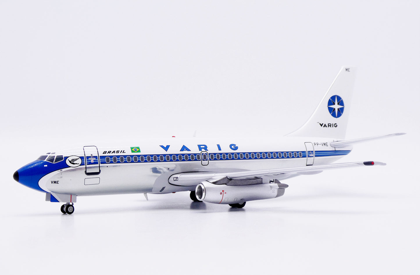 JC WINGS B737-200 VARIG (POLISHED) REG: PP-VME