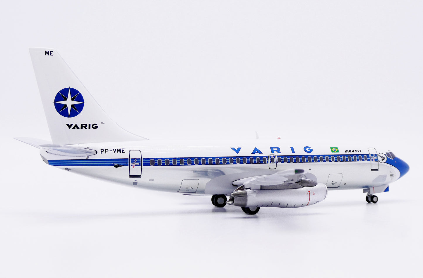 JC WINGS B737-200 VARIG (POLISHED) REG: PP-VME