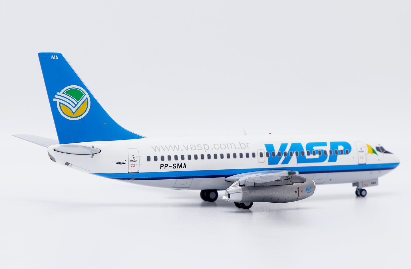 JC WINGS B737-200 VASP "WWW.VASP.COM.BR" REG: PP-SMA