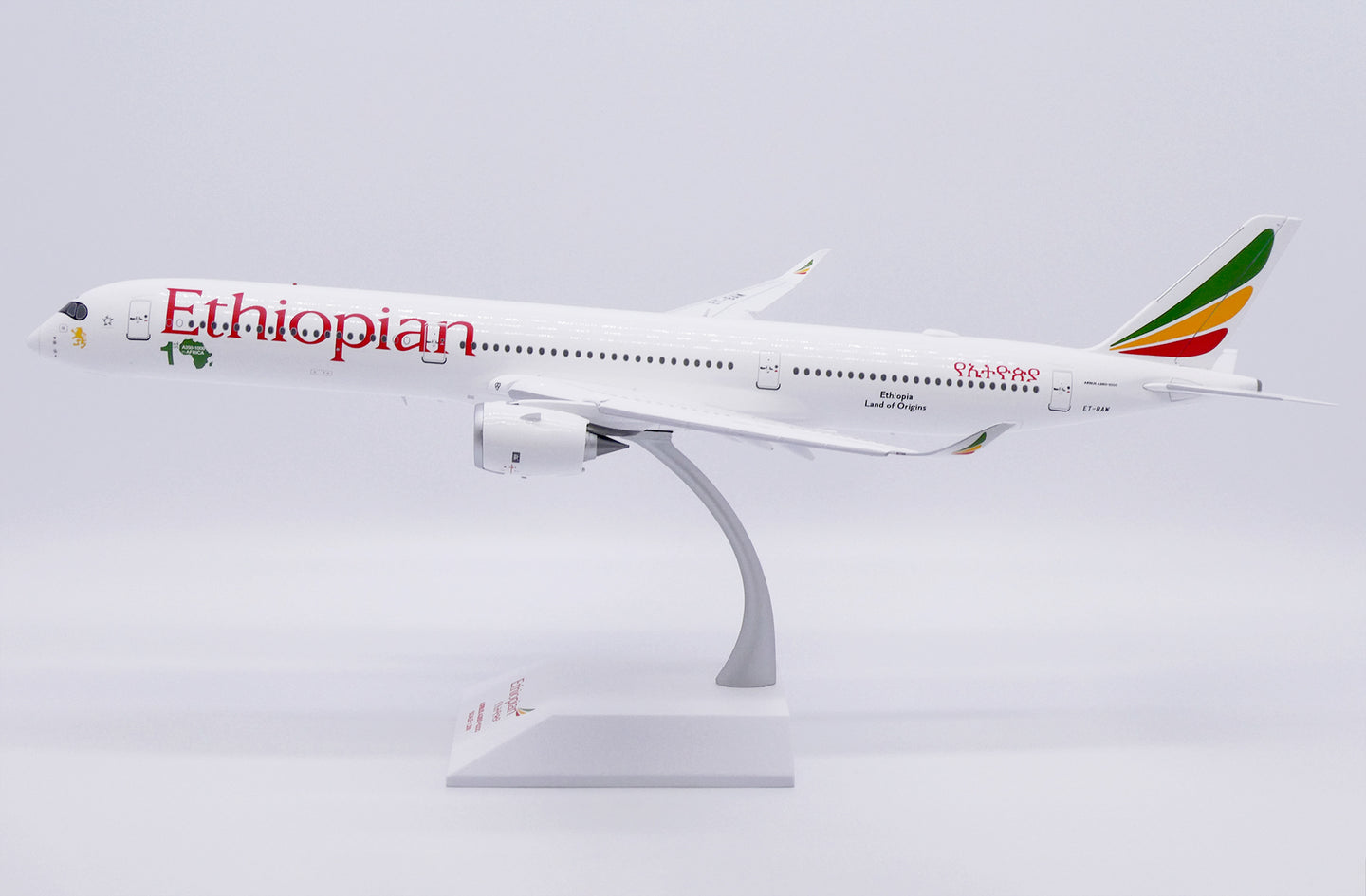JC WINGS A350-1000 ETHIOPIAN AIRLINES "1ST A350-1000 IN AFRICA" (FLAPS DOWN) REG: ET-BAW