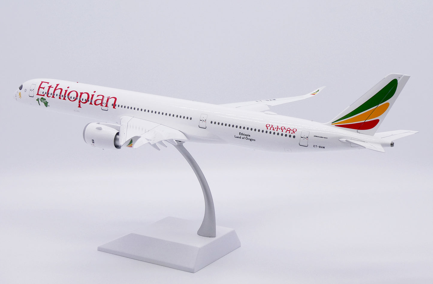 JC WINGS A350-1000 ETHIOPIAN AIRLINES "1ST A350-1000 IN AFRICA" (FLAPS DOWN) REG: ET-BAW