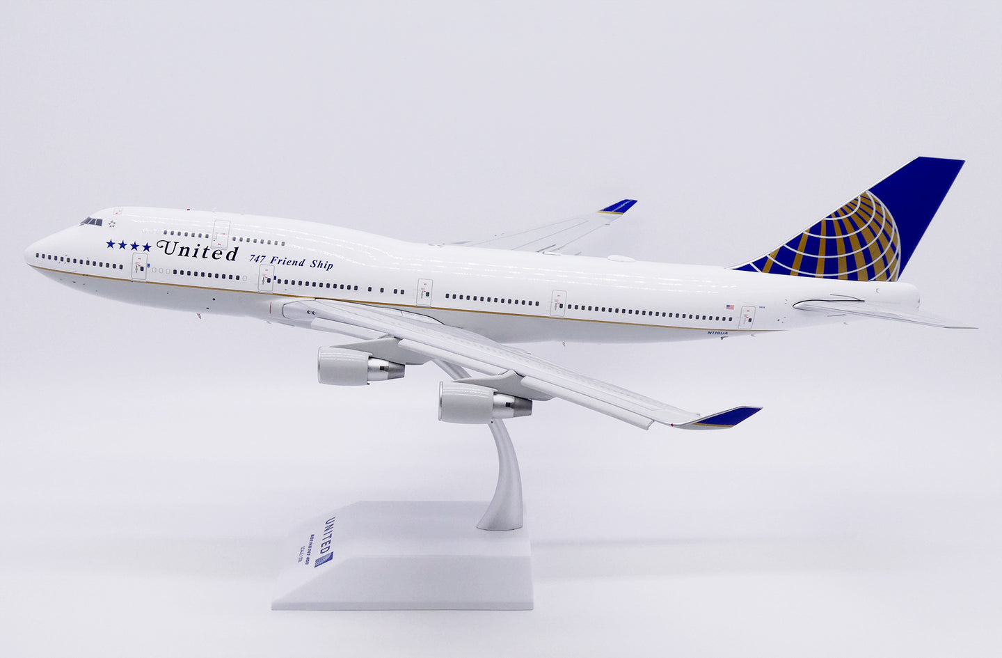 JC WINGS B747-400 UNITED AIRLINES "747 FRIEND SHIP" (FLAPS DOWN) REG: N118UA