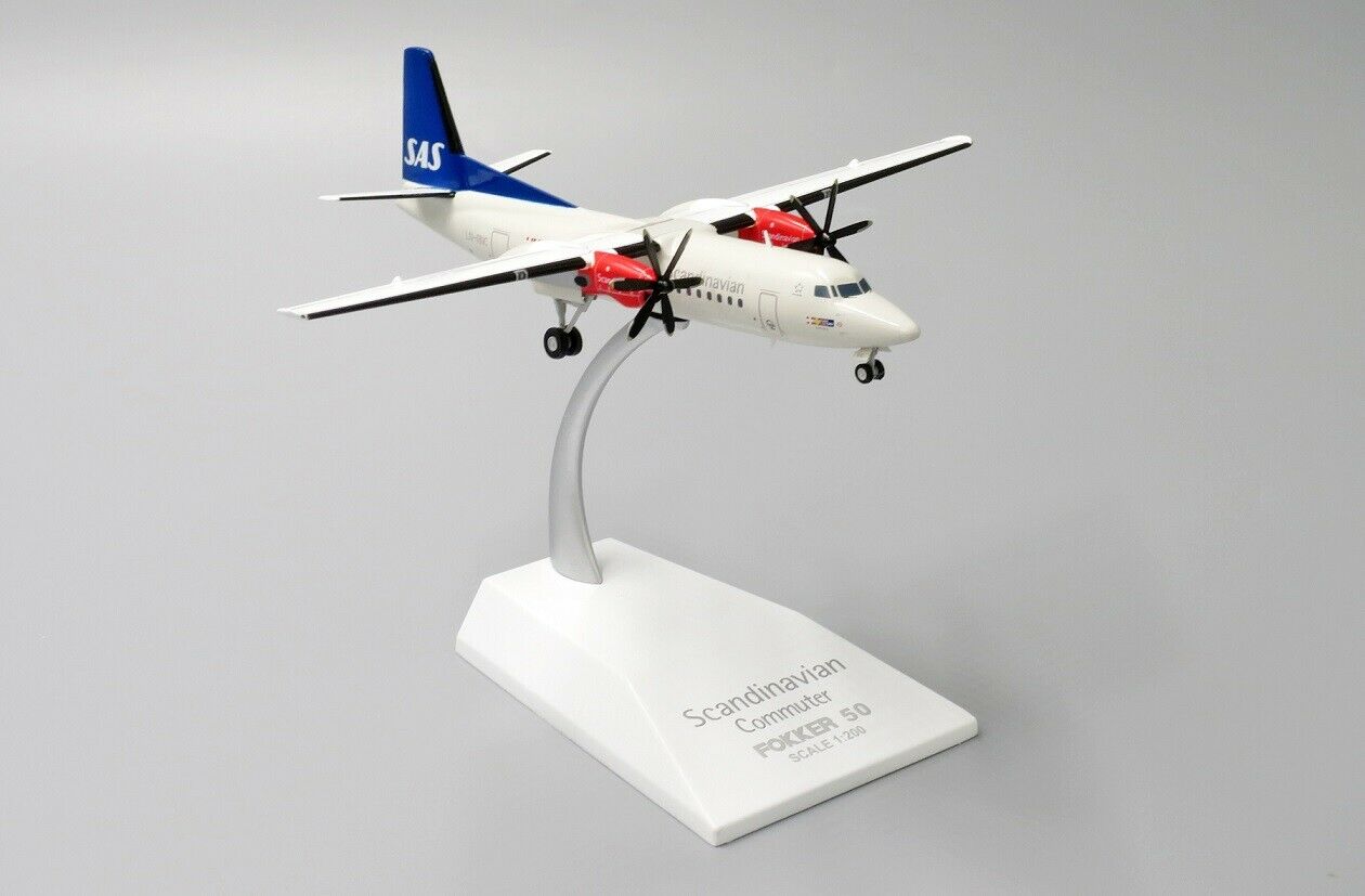 JC WINGS FOKKER 50 SCANDINAVIAN AIRLINES REG: LN-RNC