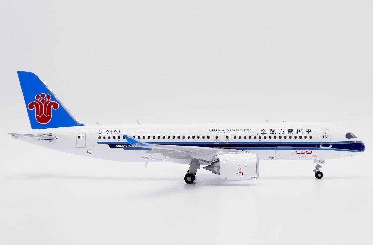 JC WINGS C919 CHINA SOUTHERN AIRLINES REG: B-919J