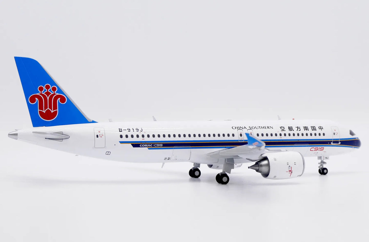 JC WINGS C919 CHINA SOUTHERN AIRLINES REG: B-919J