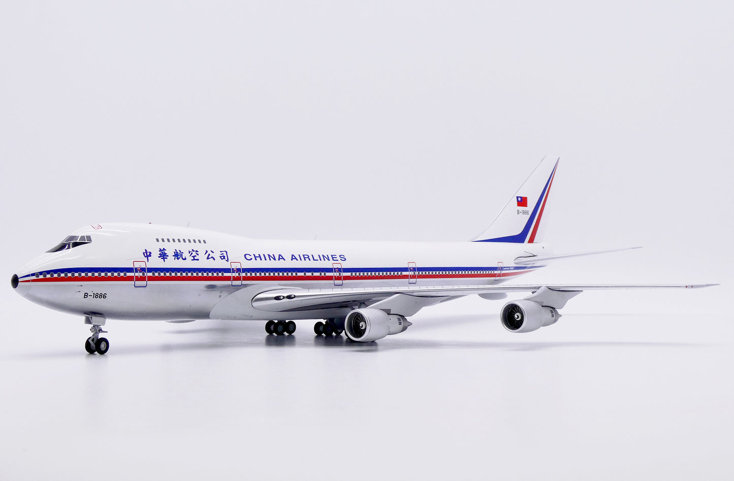 JC WINGS B747-200 CHINA AIRLINES "OLD COLOURS" (POLISHED) REG: B-1886