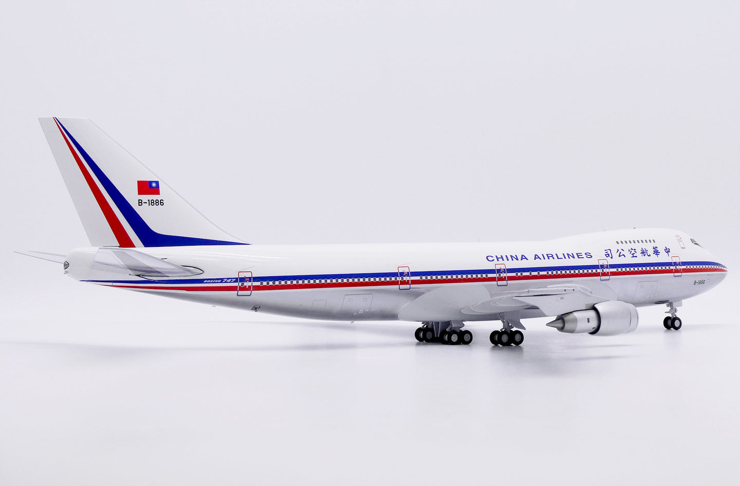 JC WINGS B747-200 CHINA AIRLINES "OLD COLOURS" (POLISHED) REG: B-1886