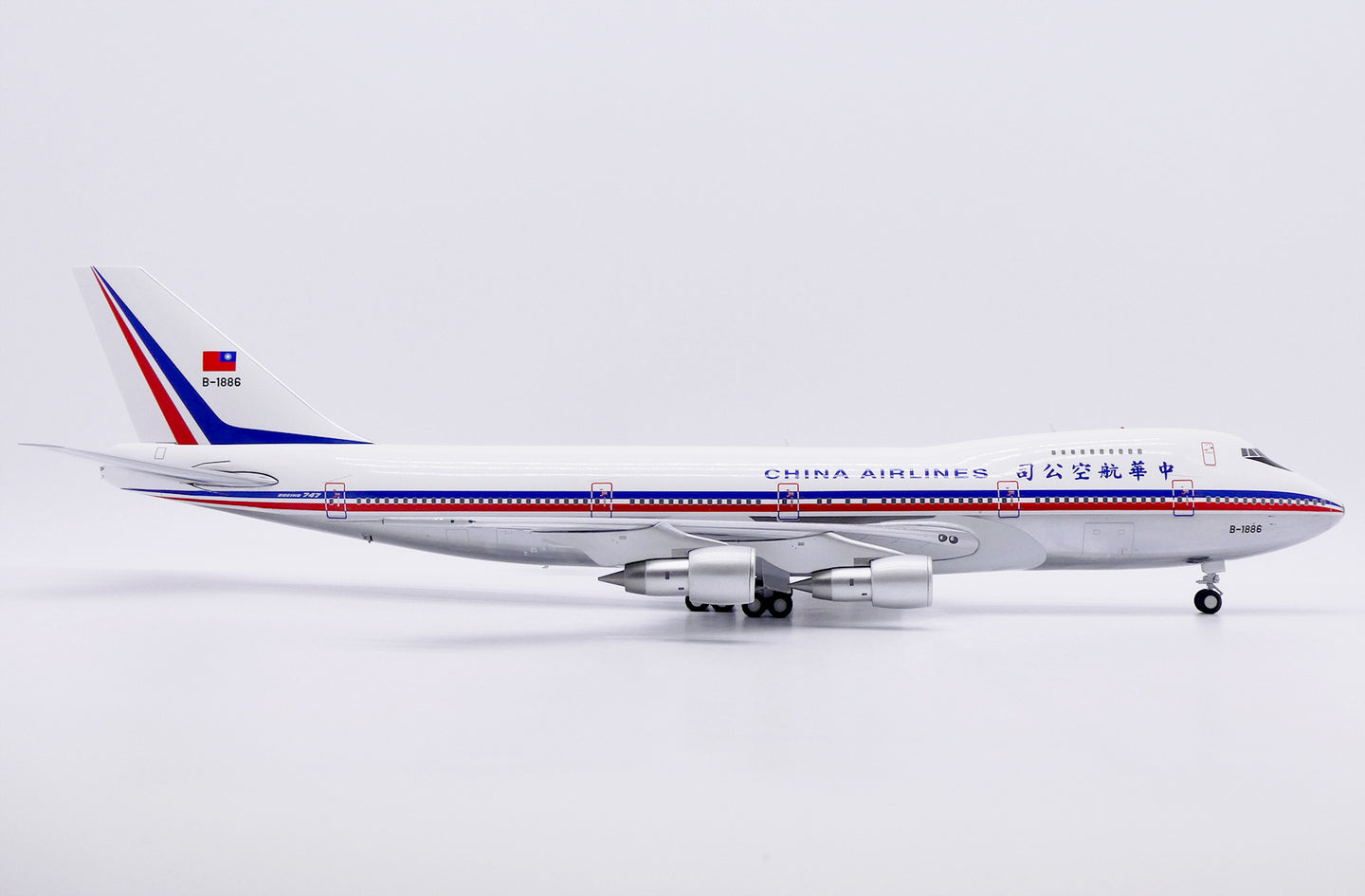 JC WINGS B747-200 CHINA AIRLINES "OLD COLOURS" (POLISHED) REG: B-1886