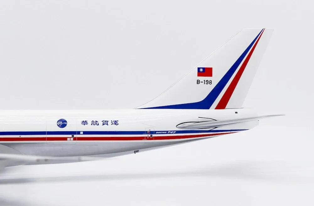 JC WINGS B747-200F  CHINA AIRLINES CARGO OC (POLISHED) REG: B-198