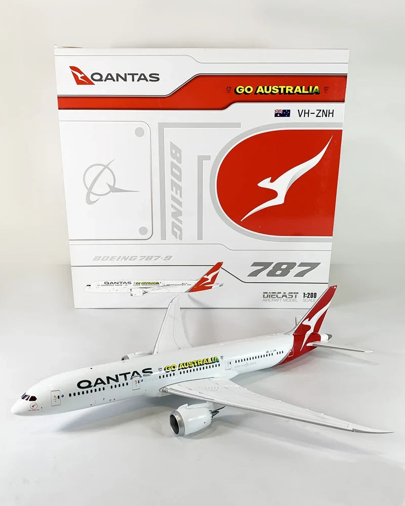 JC WINGS B787-9 DREAMLINER QANTAS "GO AUSTRALIA" REG: VH-ZNH