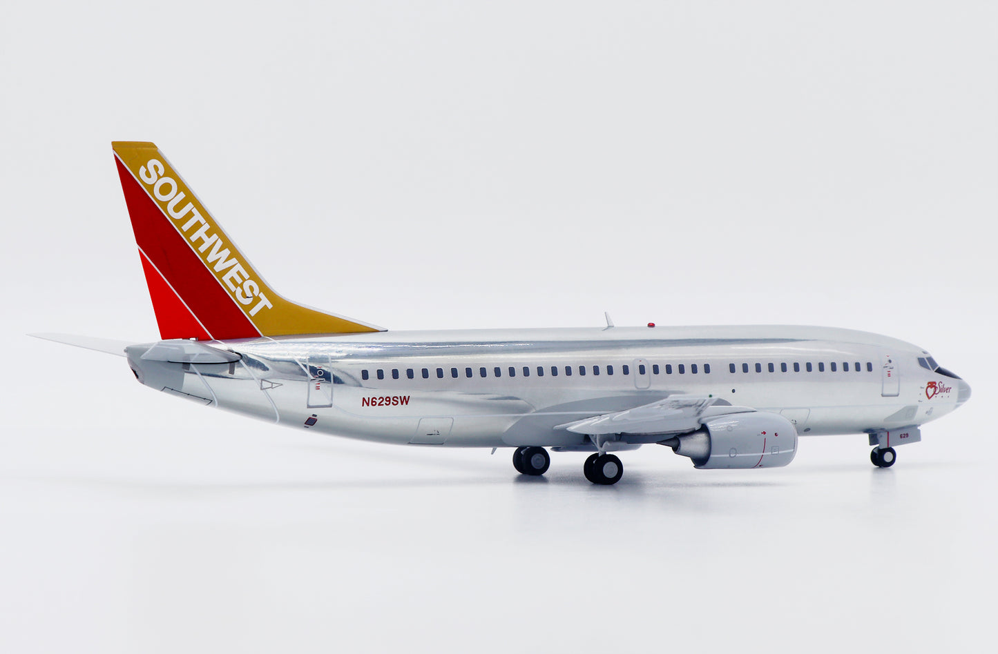 JC WINGS B737-300 SOUTHWEST AIRLINES "SILVER ONE" (POLISHED) REG: N629SW