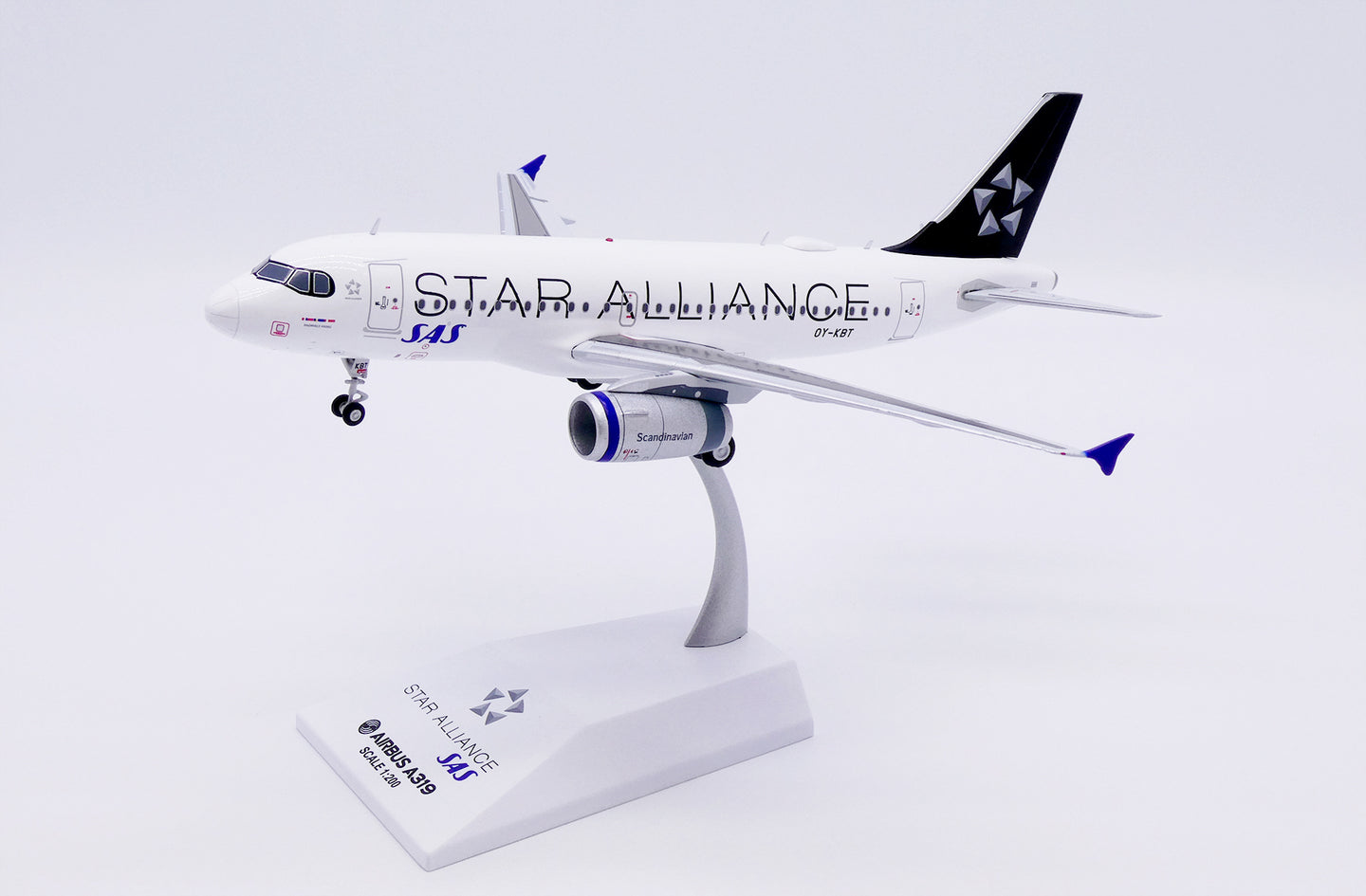 JC WINGS A319 SCANDINAVIAN AIRLINES (SAS) "STAR ALLIANCE" REG: OY-KBT