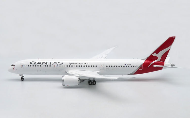 JC WINGS B787-9 DREAMLINER QANTAS "NEW COLOURS" (FLAPS DOWN) REG: VH-ZNF