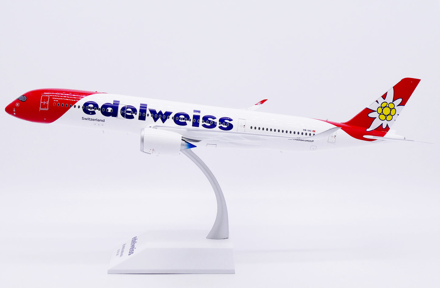 JC WINGS A350-900XWB EDELWEISS REG: HB-IHC