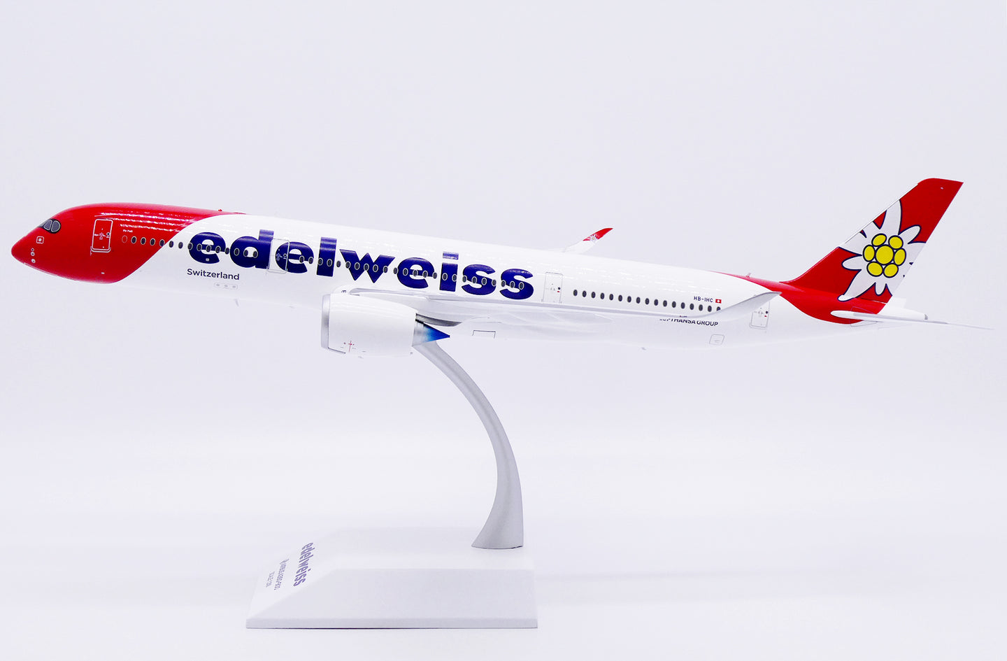JC WINGS A350-900XWB EDELWEISS REG: HB-IHC