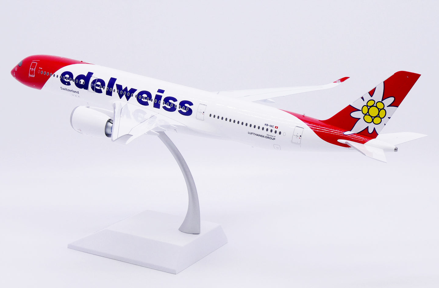 JC WINGS A350-900XWB EDELWEISS REG: HB-IHC