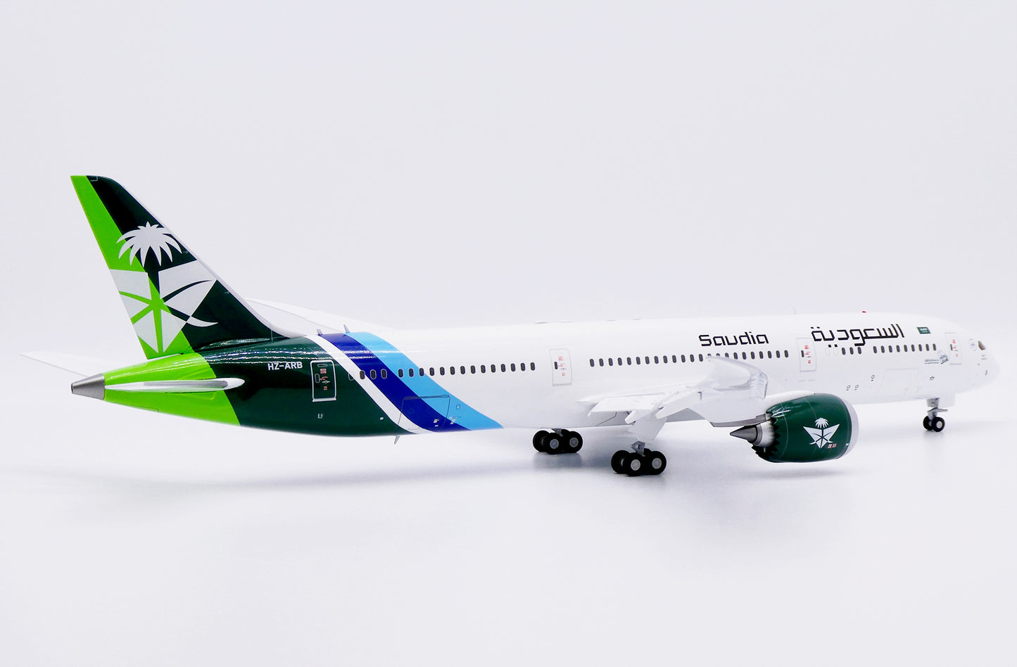 JC WINGS B787-9 DREAMLINER SAUDI ARABIAN AIRLINES "94TH NATIONAL DAY" (FLAPS DOWN) REG: HZ-ARB