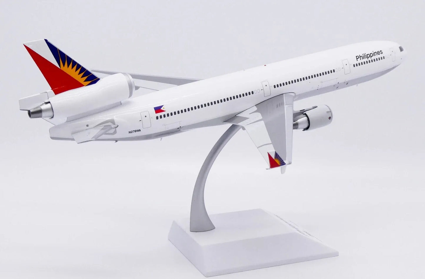 JC WINGS MD-11 PHILIPPINES AIRLINES (POLISHED) REG: N278WA