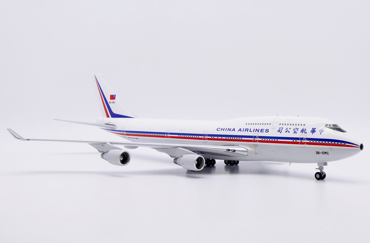 JC WINGS B747-400 CHINA AIRLINES REG: 3B-SMC