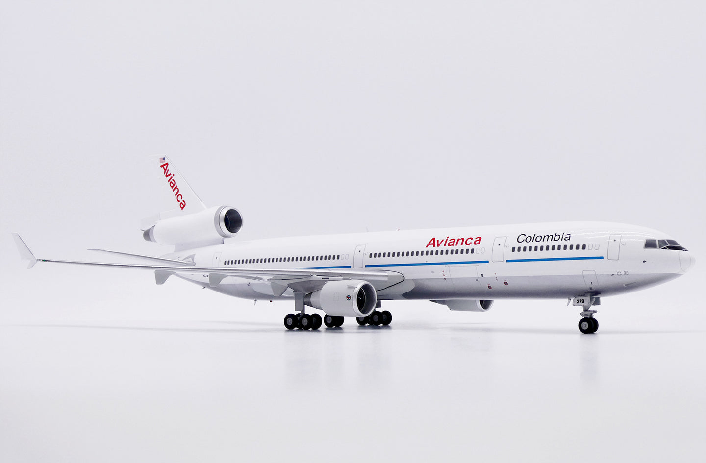 JC WINGS MD-11 AVIANCA COLOMBIA (POLISHED) REG: N278WA