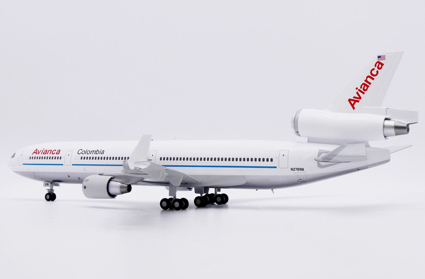 JC WINGS MD-11 AVIANCA COLOMBIA (POLISHED) REG: N278WA