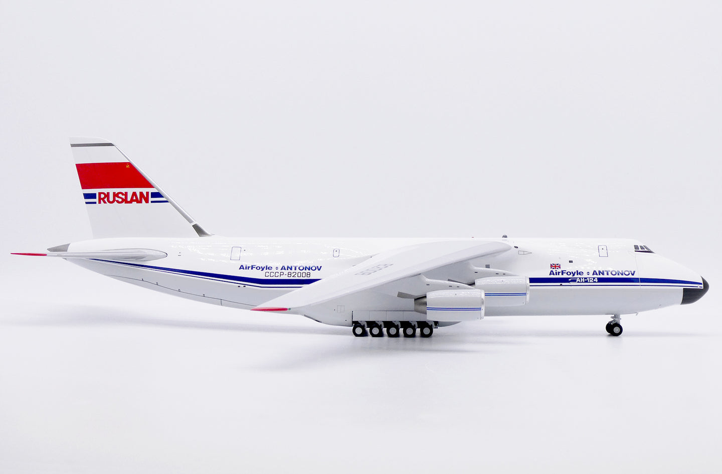 JC WINGS AN-124 AIRFOYLE RUSLAN REG: CCCP-82008