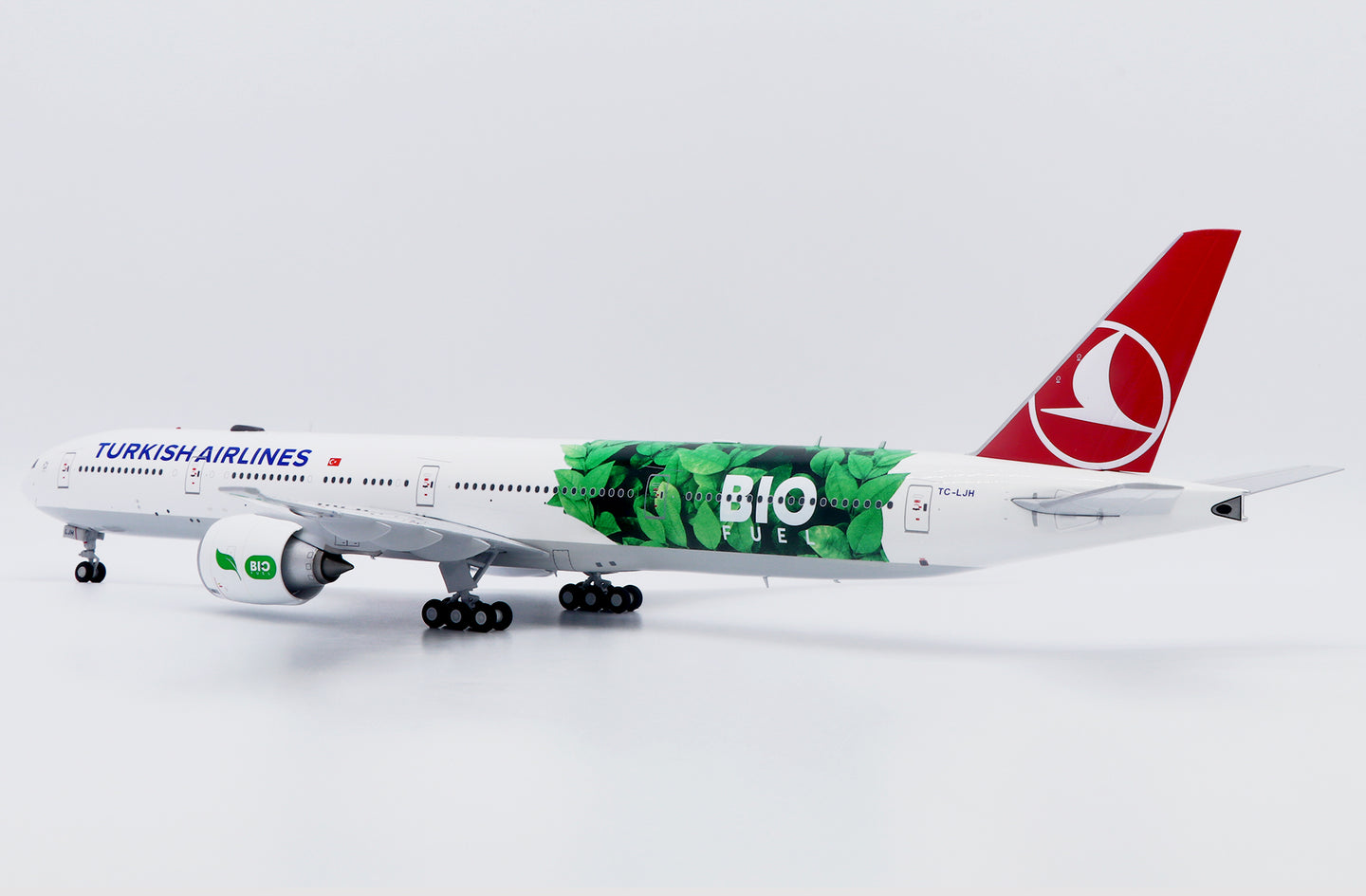 JC WINGS B777-300ER TURKISH AIRLINES "BIOFUEL" REG: TC-LJH
