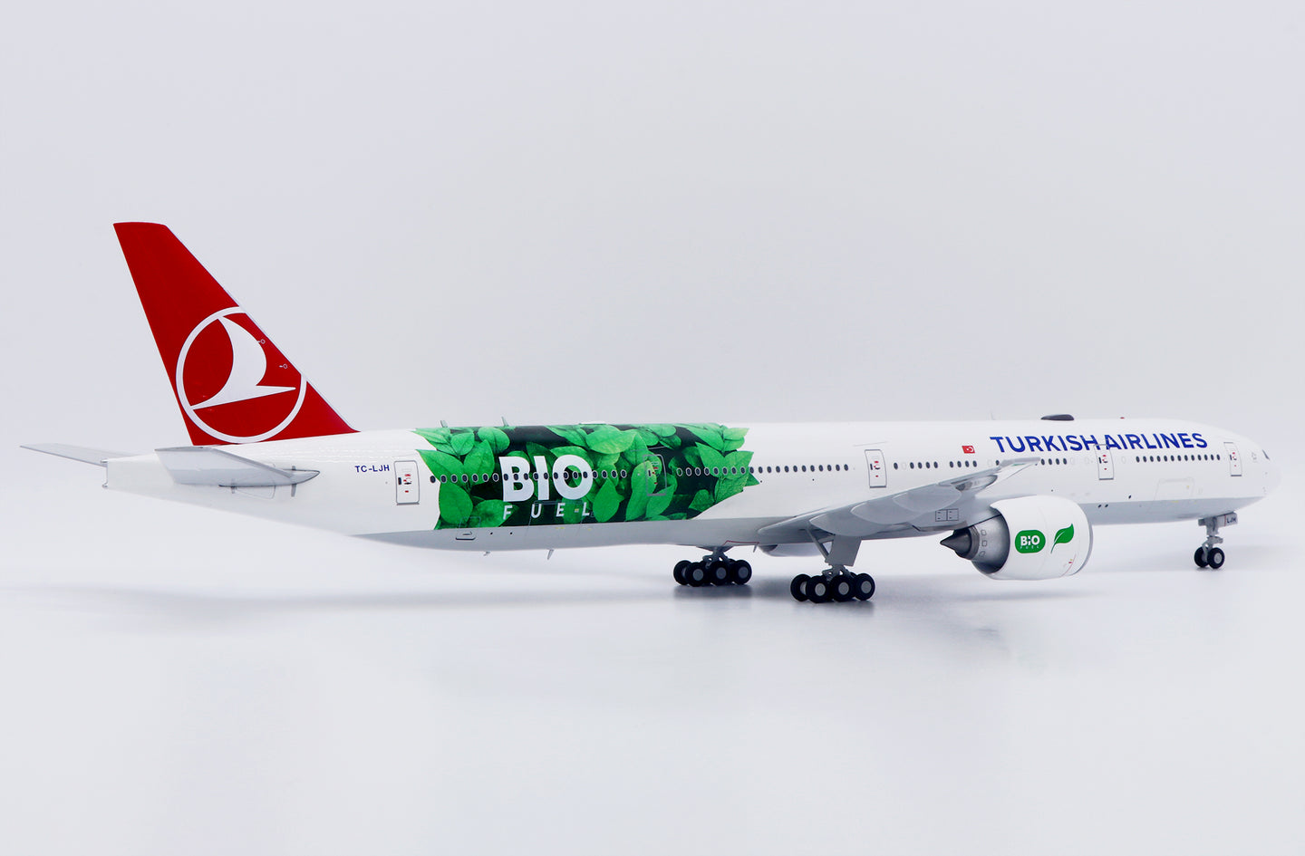 JC WINGS B777-300ER TURKISH AIRLINES "BIOFUEL" REG: TC-LJH
