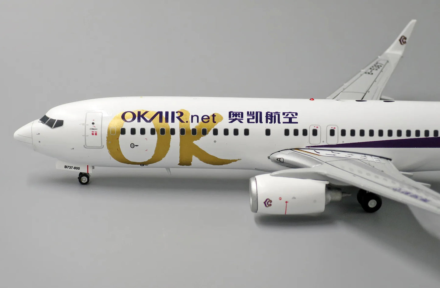 JC WINGS B737-800 OK AIR "OLD SCHEME" REG: B-5367