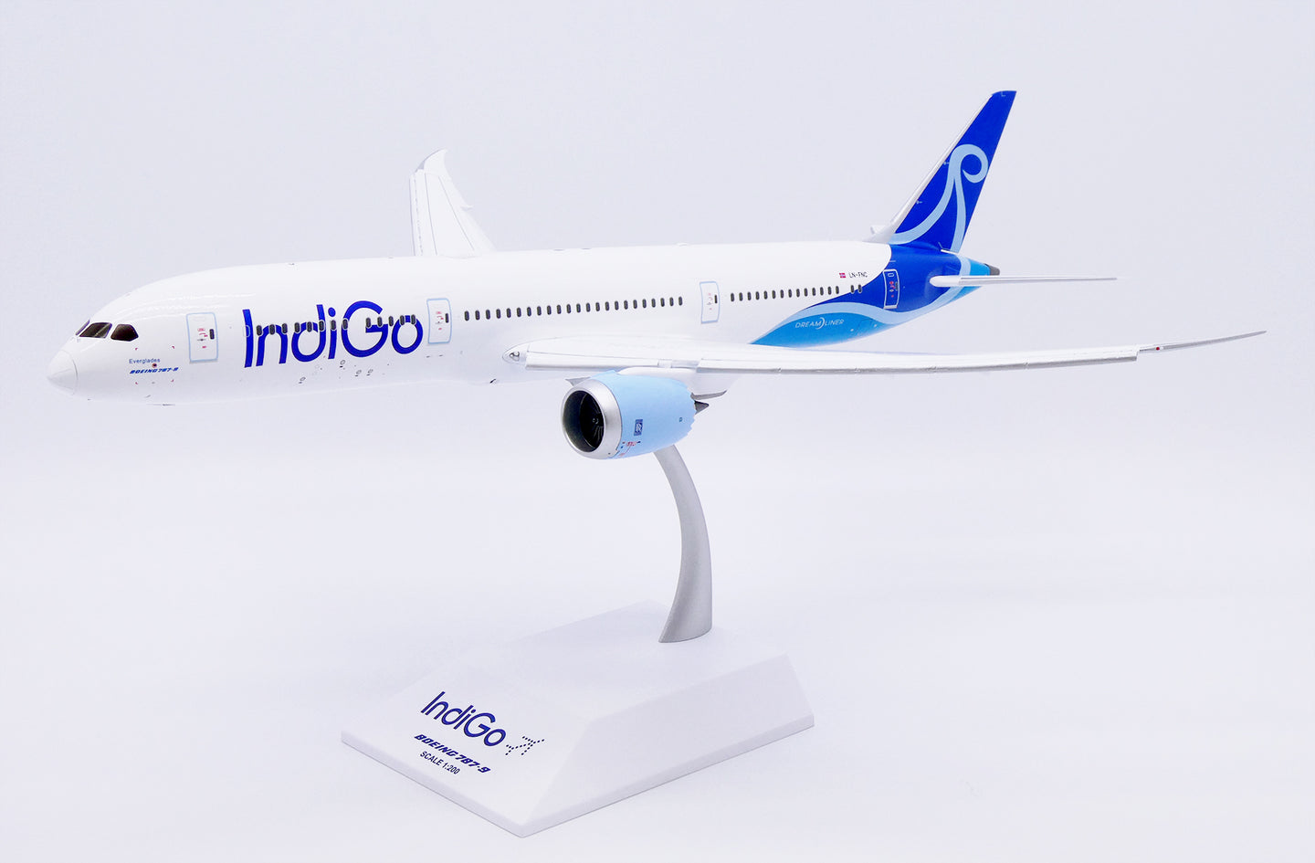 JC WINGS B787-9 DREAMLINER INDIGO (NORSE ATLANTIC AIRWAYS) (FLAPS DOWN) REG: LN-FNC