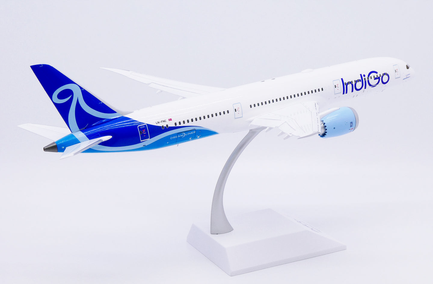 JC WINGS B787-9 DREAMLINER INDIGO (NORSE ATLANTIC AIRWAYS) (FLAPS DOWN) REG: LN-FNC