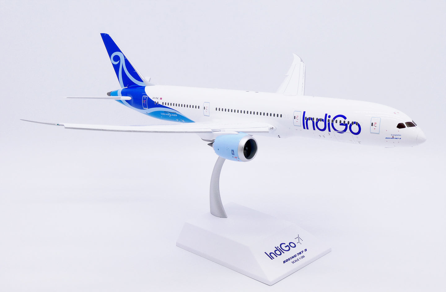 JC WINGS B787-9 DREAMLINER INDIGO (NORSE ATLANTIC AIRWAYS) (FLAPS DOWN) REG: LN-FNC