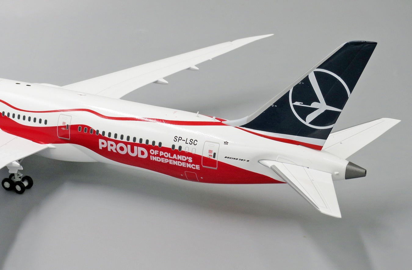 JCWINGS LOT B787-9 REG: SP-LSC