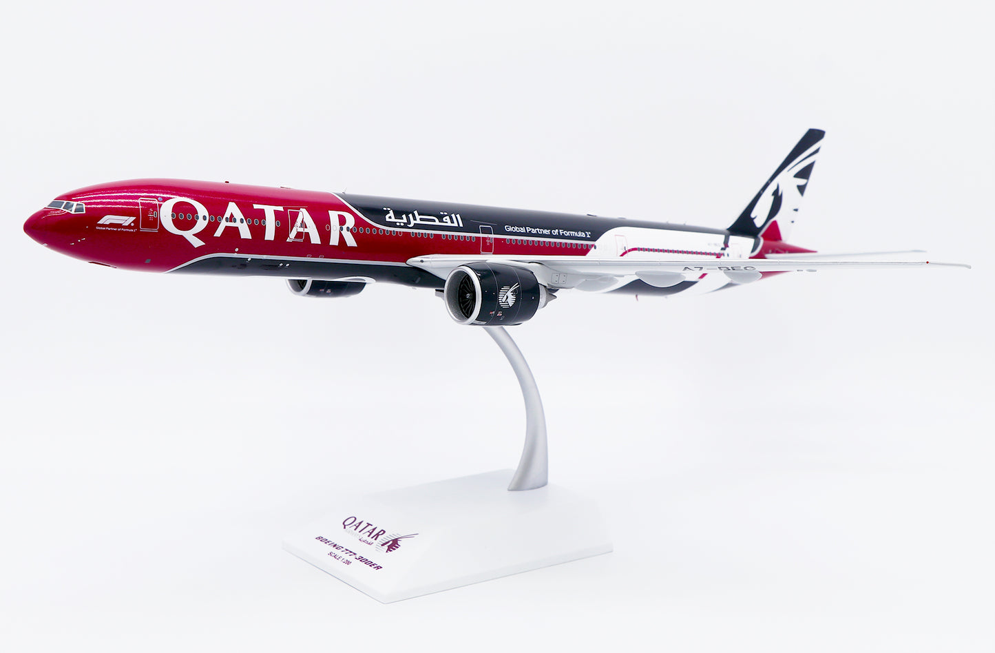 JC WINGS B777-300ER QATAR AIRWAYS "FORMULA 1" REG: A7-BEG