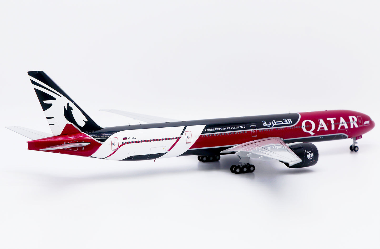 JC WINGS B777-300ER QATAR AIRWAYS "FORMULA 1" REG: A7-BEG