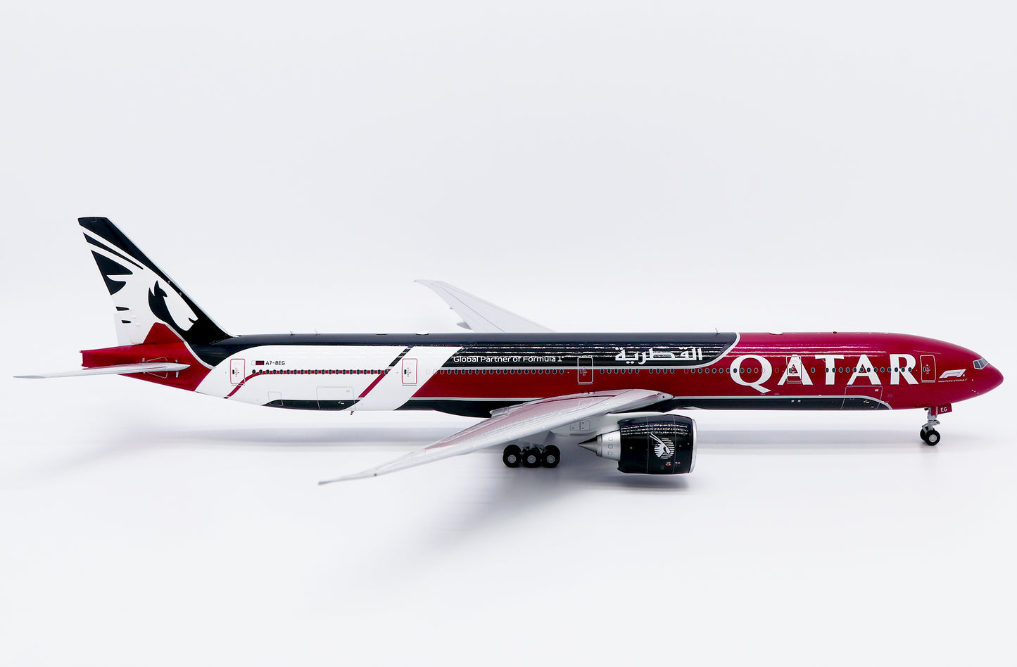 JC WINGS B777-300ER QATAR AIRWAYS "FORMULA 1" REG: A7-BEG