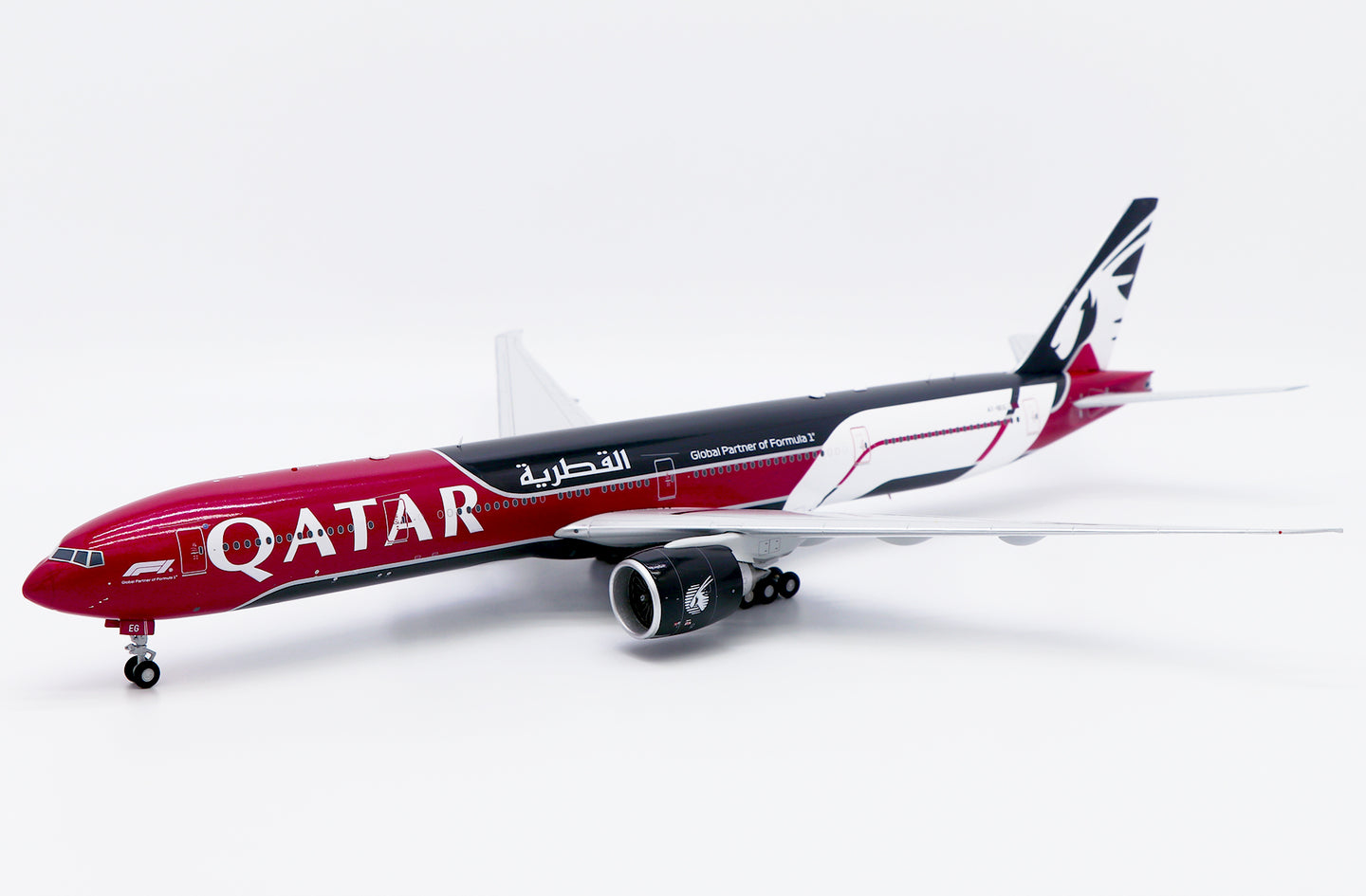 JC WINGS B777-300ER QATAR AIRWAYS "FORMULA 1" REG: A7-BEG
