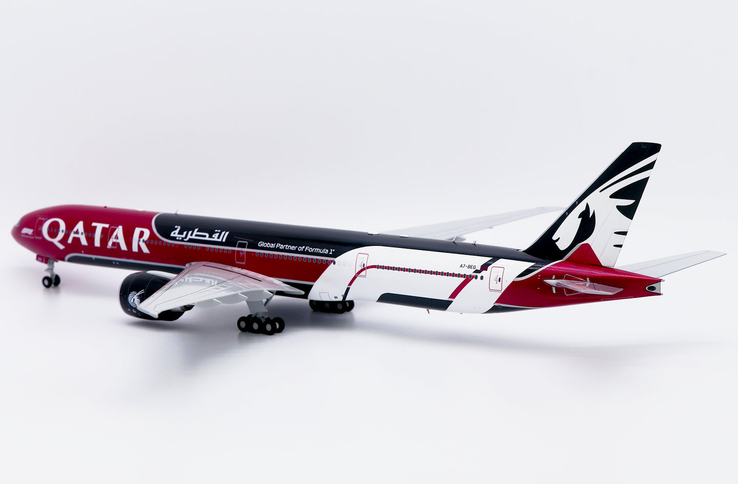 JC WINGS B777-300ER QATAR AIRWAYS "FORMULA 1" REG: A7-BEG